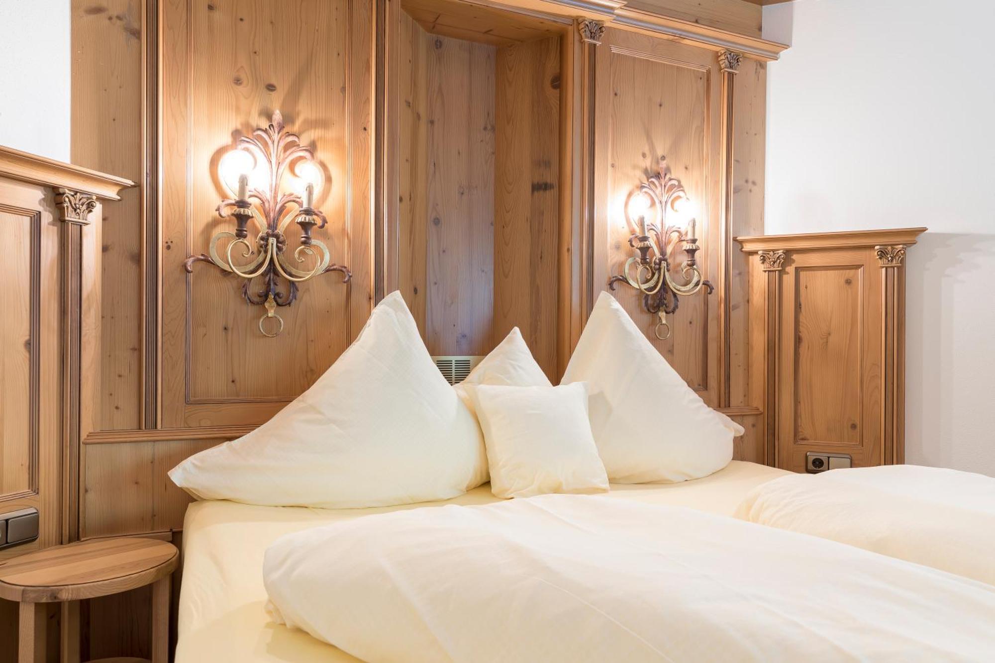 Hotel Alte Post Sankt Anton am Arlberg Exterior photo